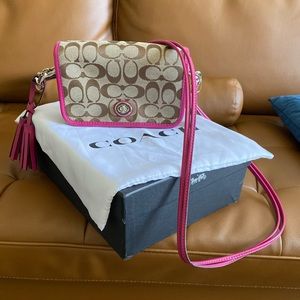 Crossbody Couch